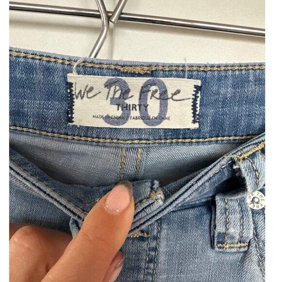 We The Free Women's Flare Leg Button Fly Raw Hem Denim Jeans, Size 30, EUC - Picture 2 of 7